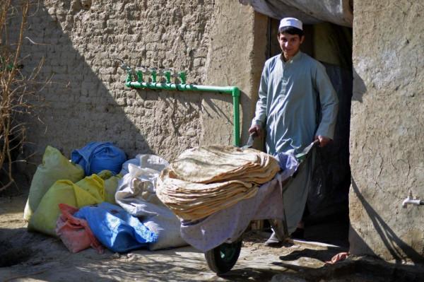 阿富汗的大餅工廠