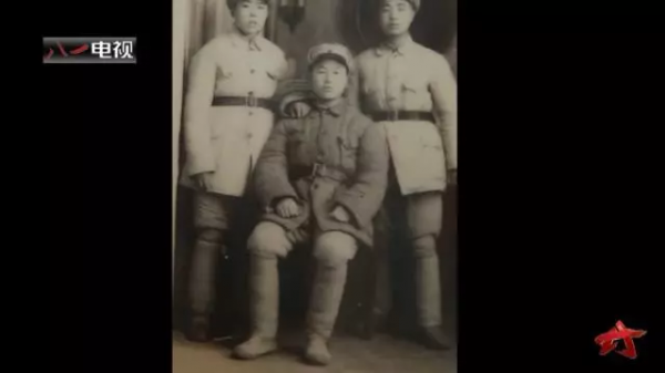 “空戰你不是對手，乾杯，你也是手下敗將！”