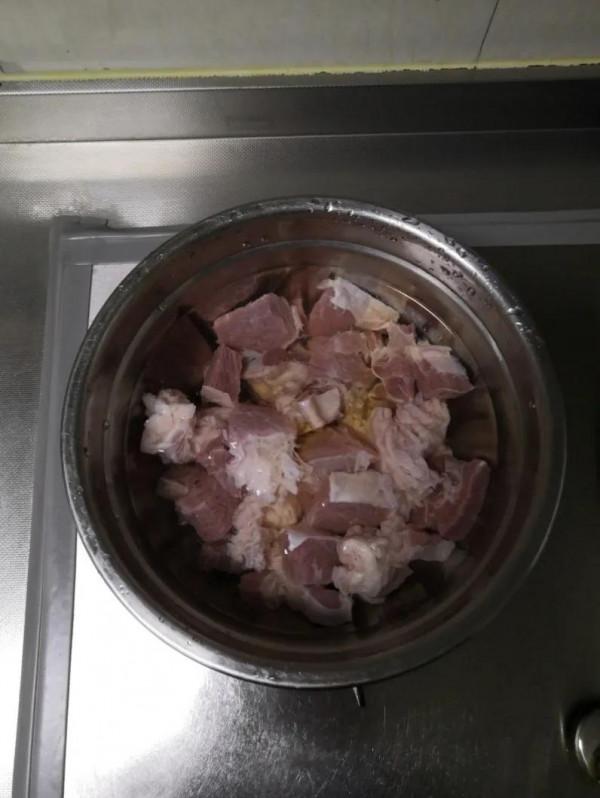 冬日必吃美食——酸菜燉牛肉