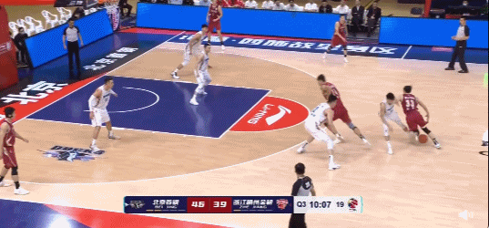 李慕豪27+12劉曉宇16+12 三分球33中5浙江不敵北京7連勝遭終結 李慕豪27+12劉曉宇16+12 三分球33中5浙江不敵北京7連勝遭終結