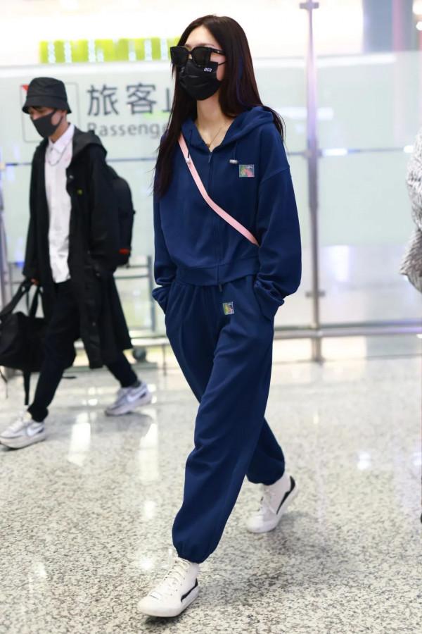 全世界《魷魚遊戲》的粉絲,靠衣服相認了 全世界《魷魚遊戲》的粉絲,靠衣服相認了