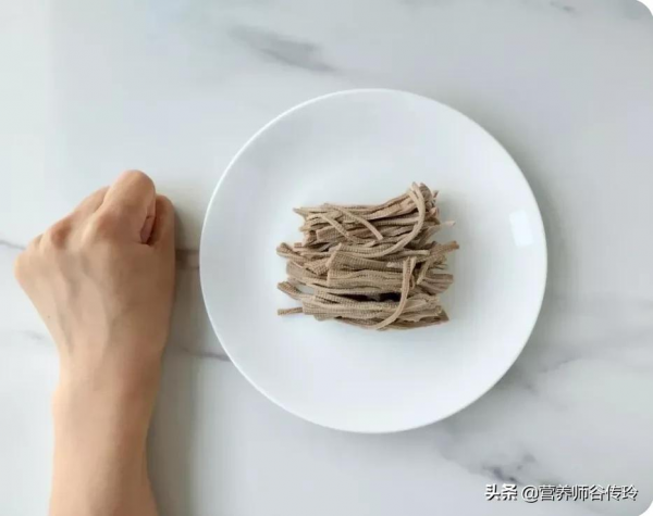 女性每天吃豆,竟有這4個健康益處 女性每天吃豆,竟有這4個健康益處