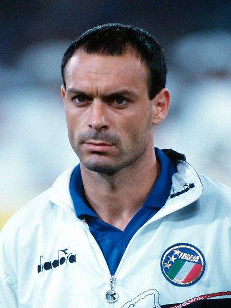 足球巨星年鑑：1964年出生的十大球星（下），你PICK誰？