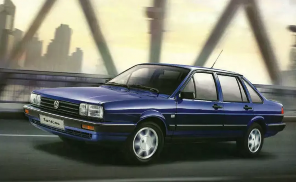 資訊：上汽大眾否認桑塔納停產/蘋果造車計劃大變/長安UNI-V亮相