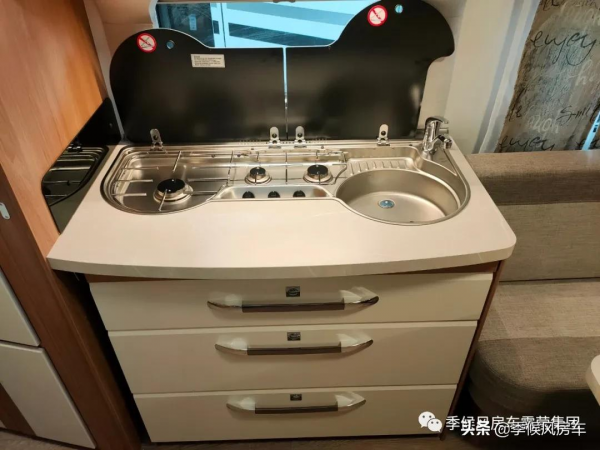 Hobby495WFB | 歐洲最受歡迎、最暢銷的拖掛式房車你看過了嗎? Hobby495WFB | 歐洲最受歡迎、最暢銷的拖掛式房車你看過了嗎?