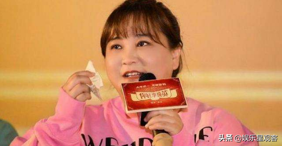 曾擠地下室交不起四百房租的賈玲，為何成為全球票房最高女導演？