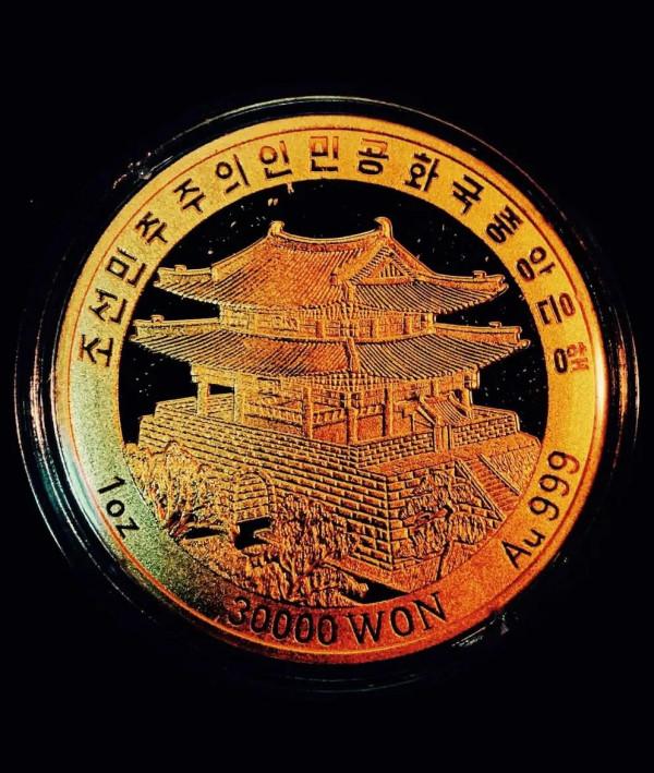 大家覺得我這三枚朝鮮金幣怎樣