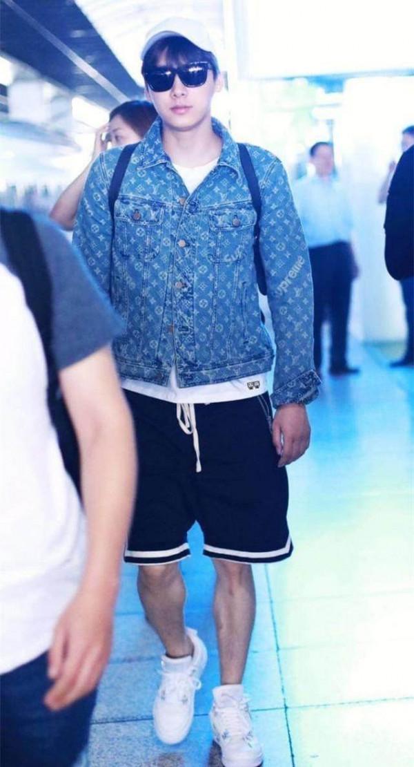 薛之謙和李易峰撞衫了！同款牛仔服，你們覺得誰更帥氣？