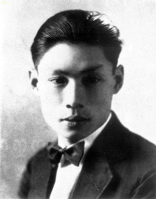 國歌唱了這麼多年,你知道它是哪部電影的插曲嗎? 國歌唱了這麼多年,你知道它是哪部電影的插曲嗎?