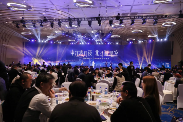 以孫躍加盟為刻度,肆拾玖坊3.0時代奔向大江大海 以孫躍加盟為刻度,肆拾玖坊3.0時代奔向大江大海