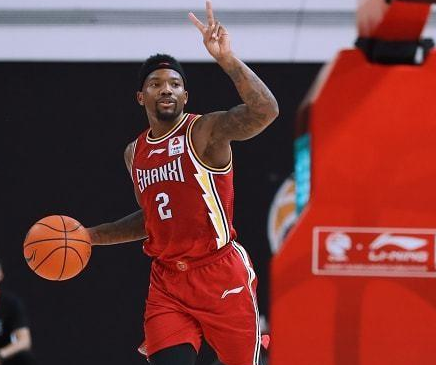 新疆逆轉山西!防守成主因,阿布傷退,2將引失望,山西全員膨脹 新疆逆轉山西!防守成主因,阿布傷退,2將引失望,山西全員膨脹