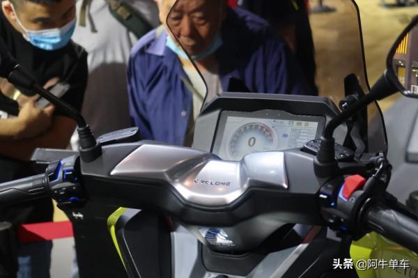 摩博會丨宗申賽科龍 公升級運動巡航驚豔來襲、多款新車釋出