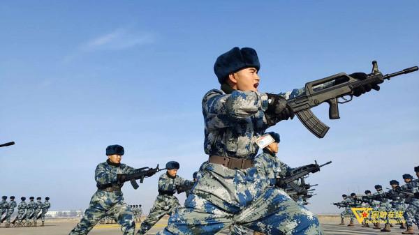 見證“兵之初”！直擊北部戰區空軍新兵考核現場