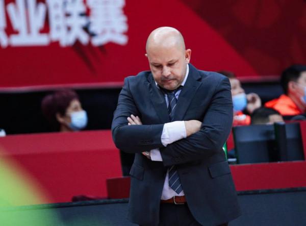 一共打2場,北京首鋼放棄10年老臣,和翟曉川同屆,有望投奔李楠 一共打2場,北京首鋼放棄10年老臣,和翟曉川同屆,有望投奔李楠