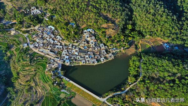 探訪中國傳統村落——秀色美麗的坡垤彝家土掌房