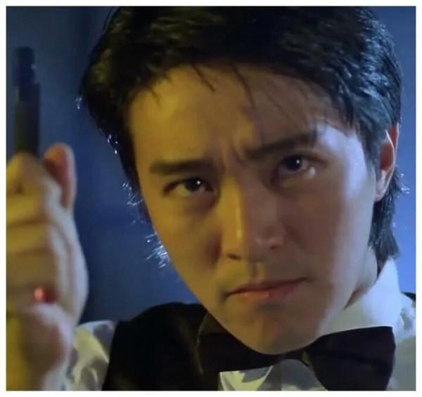 抖音播放量最高的三位明星