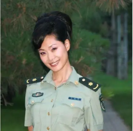 “縴夫哥”尹相傑的毀滅史，他的故事遠比你想得更惡劣