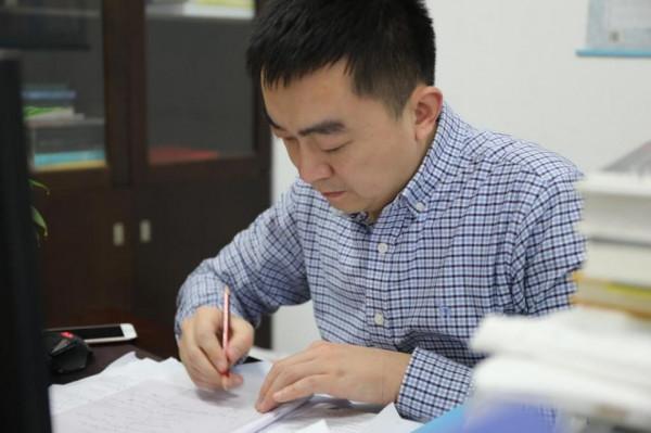 四川超牛教師：一連破解4個國際問題，登上頂級期刊獲世界關注