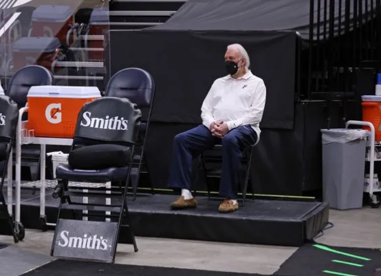 14年總決賽MVP倫納德場均17.8分,那鄧肯和帕克的資料是多少? 14年總決賽MVP倫納德場均17.8分,那鄧肯和帕克的資料是多少?