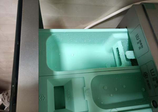 打不過熱泵烘乾但仍有存在價值：海信 HD1014FD洗烘一體機簡評