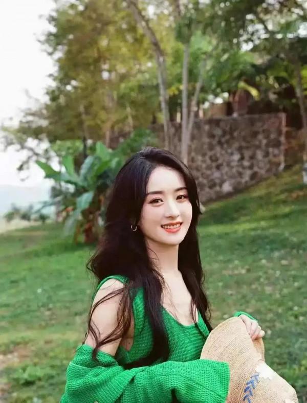 趙麗穎被質疑整容，你怎麼看？