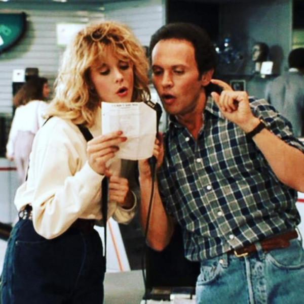 外國妹子紛紛模仿起梅格瑞恩的秋季穿搭，摩登雅痞風舒適又實用