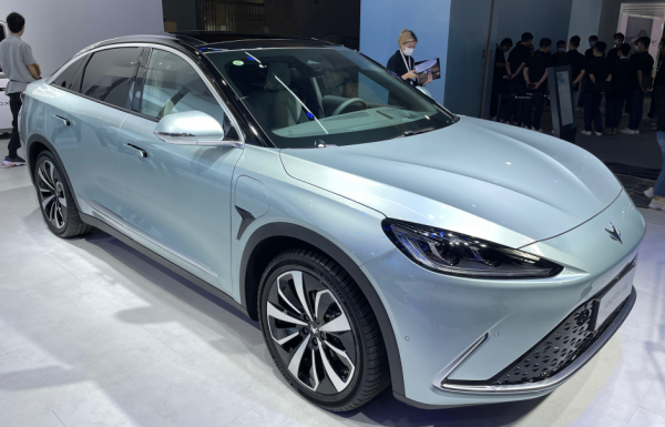 代步新貴族！極狐阿爾法S初來乍到，但競爭力不小