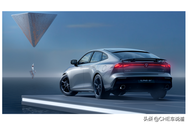 2022年值得期待的4款轎車，各個“狠角色”，現在該存錢了