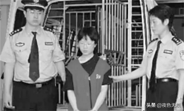 清華夫妻雙雙赴美讀研,妻子卻女扮男裝回國,在機場被捕 清華夫妻雙雙赴美讀研,妻子卻女扮男裝回國,在機場被捕