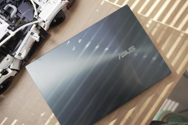 雙屏高效辦公,出差高配隨行——華碩靈耀X雙屏Pro筆記本 雙屏高效辦公,出差高配隨行——華碩靈耀X雙屏Pro筆記本