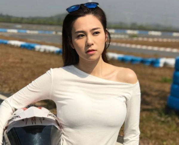 27歲女星梁茵哭訴被TVB壓榨!拒籤無底薪合約,稱不想繼續遭踐踏 27歲女星梁茵哭訴被TVB壓榨!拒籤無底薪合約,稱不想繼續遭踐踏