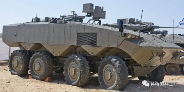 符合以色列國情的昂貴配置，埃坦裝甲車選擇艾裡遜4800SP變速箱