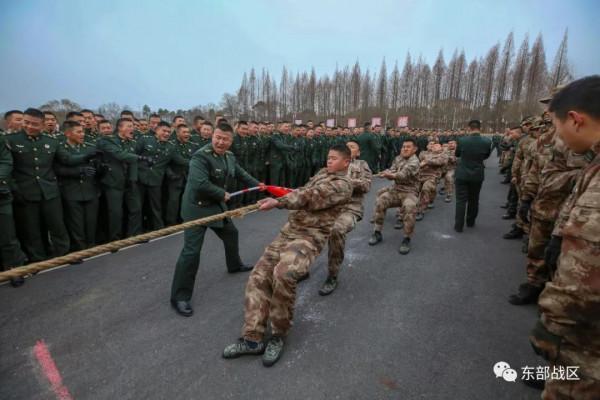視點｜2022年&OpenCurlyDoubleQuote;春節軍列&rdquo;真暖