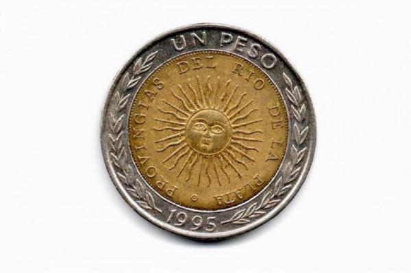 阿根廷罕見1比索錯版硬幣身價暴漲上萬倍 阿根廷罕見1比索錯版硬幣身價暴漲上萬倍