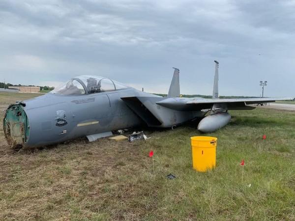 比印度還能摔飛機！美軍連摔兩架戰機，戰力是靠高事故率換來的？