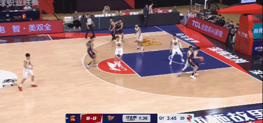 易建聯復出遭戳眼+怒吼徐傑 周鵬24分廣東大勝深圳6戰全勝