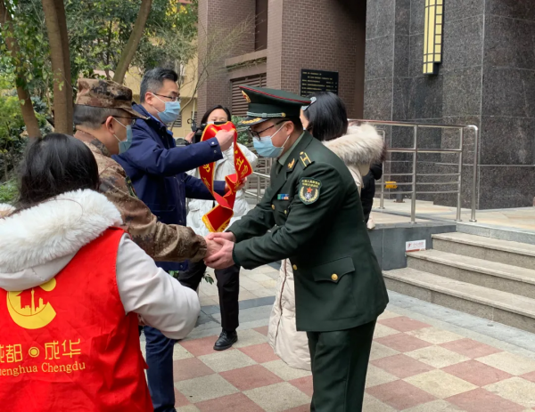 立功受獎送喜報，擁軍優屬暖人心