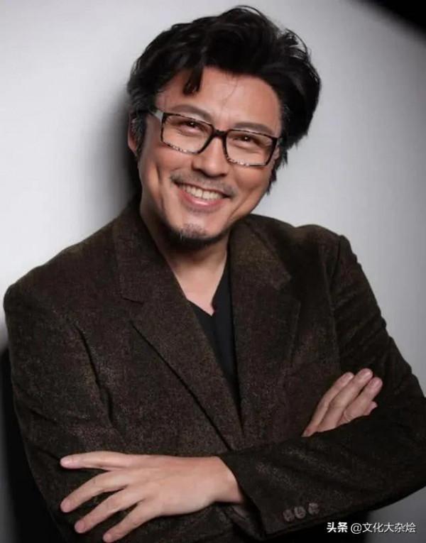 《星辰大海》陣容好強大，認出了梅姑徒弟，又被古典男神圈粉了