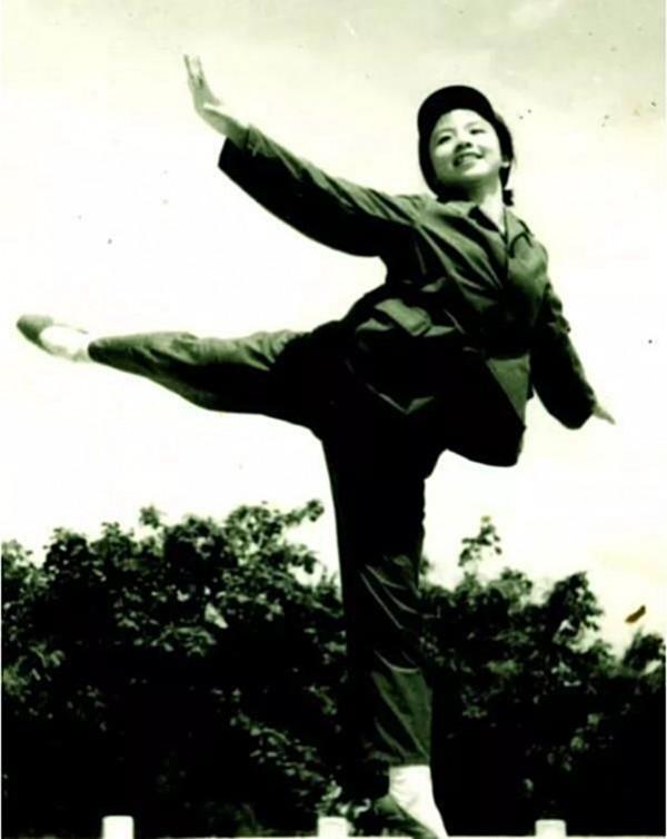 1979年，對越戰爭唯一犧牲的女兵，年僅24歲，長得漂亮，令人心痛