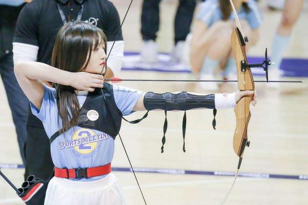 選美第一成鞠婧禕師妹，後失去至親痛苦不堪，卻也難逃黑粉吐槽