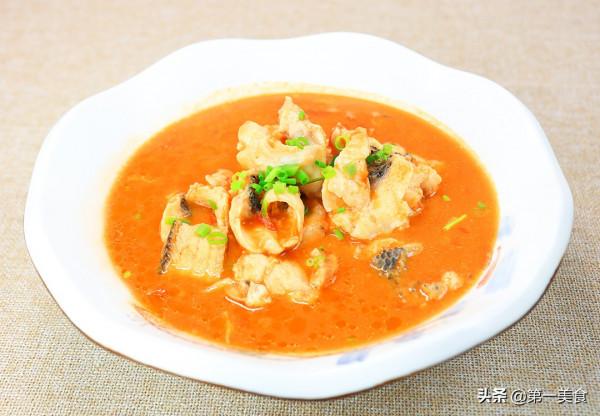 番茄魚這樣做，魚片滑嫩如豆腐，湯汁酸爽開胃，全家人都愛吃