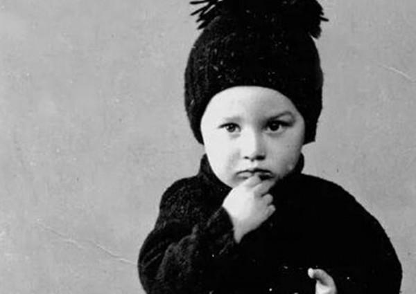 中國夫婦收養了一個白人棄嬰，沒想到多年後竟成中國地質泰斗