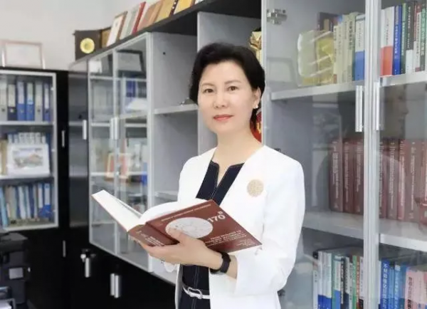 膜拜！吉林大學“女神院士”，發表370餘篇SCI，如今再次當選院士