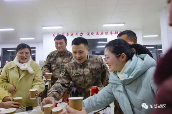 視點｜2022年&OpenCurlyDoubleQuote;春節軍列&rdquo;真暖