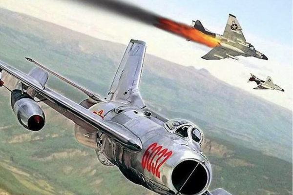 1965年我軍飛行員違反禁令,出海殲滅敵機,毛主席得知:有功無過 1965年我軍飛行員違反禁令,出海殲滅敵機,毛主席得知:有功無過