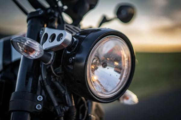 挑戰青藏高原！“復古大師”XS900R出征邊塞