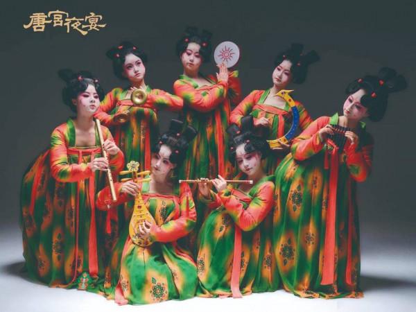 名人堂·觀察丨一場河南衛視引發的綜藝“內卷”:傳統節日晚會還能怎麼玩? 名人堂·觀察丨一場河南衛視引發的綜藝“內卷”:傳統節日晚會還能怎麼玩?