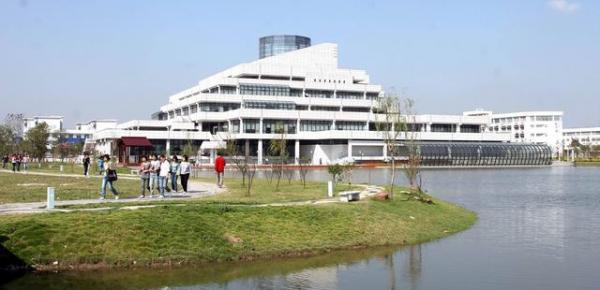 江蘇有一所高校宣佈“改名”，新名字“高大上”，在校生們有福了