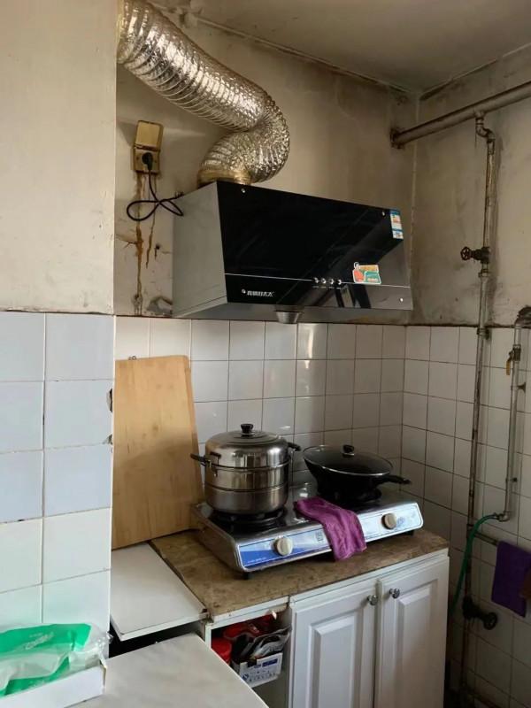 低預算裝修範本來了！90年代老破小，全屋承重牆，只花8w就能大變身