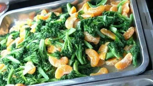 中國各地的十大“黑暗料理”，你吃過幾種？